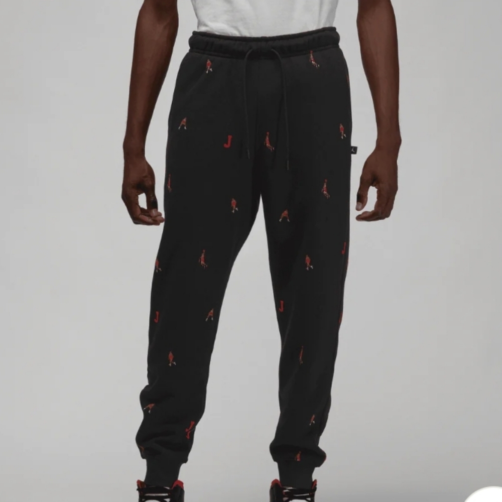 NWT Men's size L Jordan Sweatpants